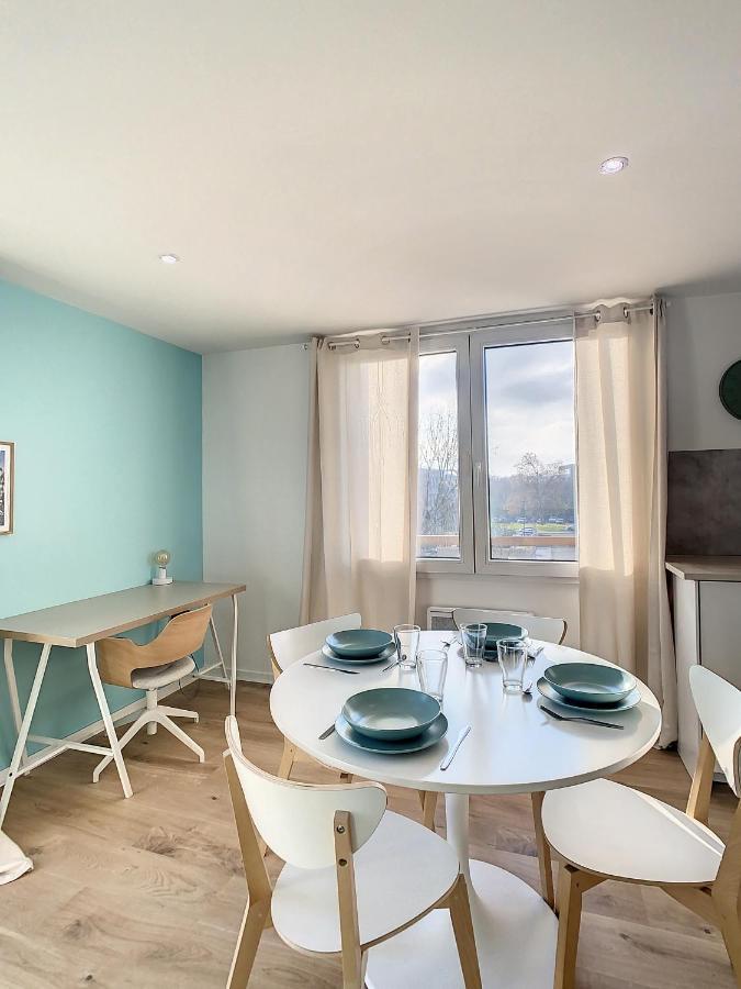 Grand T2 Cosy Tout Equipe Gare 4 Pers Wifi Evry-Gregy-sur-Yerre Exterior foto